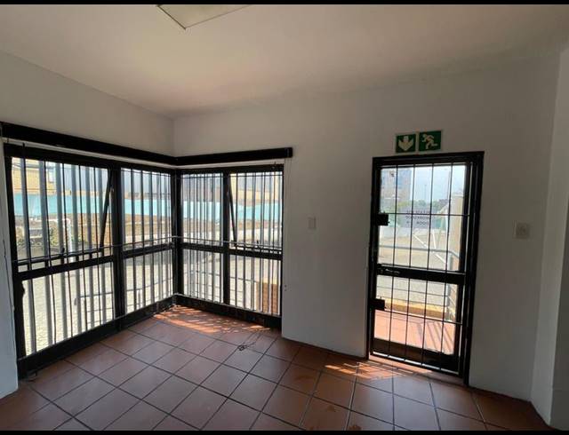 INDUSTRIAL PROPERTY TO RENT IN ROOIHUISKRAAL